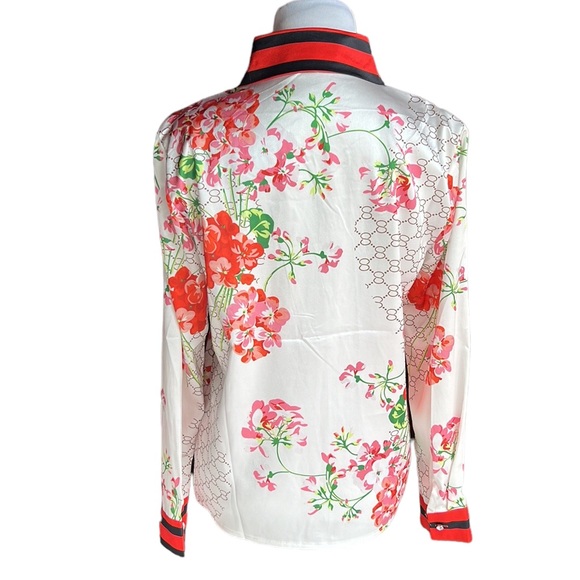 🔥HOT🔥Gucci Vintage Silk Floral Print Blouse❤️🔥 - Picture 8 of 8